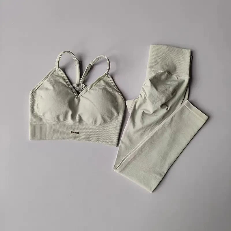 Seamless V-Neck Yoga Set